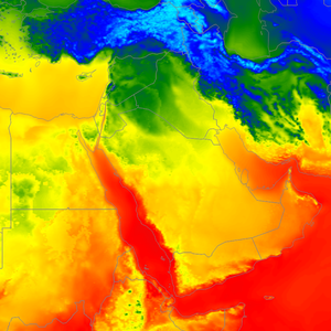 بالفيديو : الثلوج تتساقط في الرشادية مساء السبت 11-4-2015 