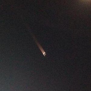 فيديو : مشهد واضح للجسم الغريب الذي أضاء سماء السعودية 