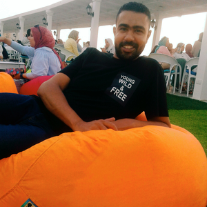حازم 