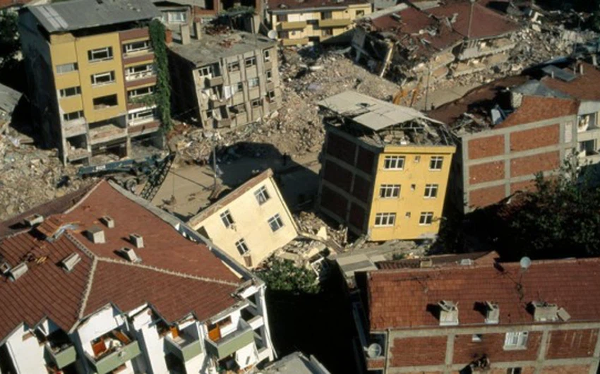 الذكرى الـ 20 لزلزال اسطنبول المدمر