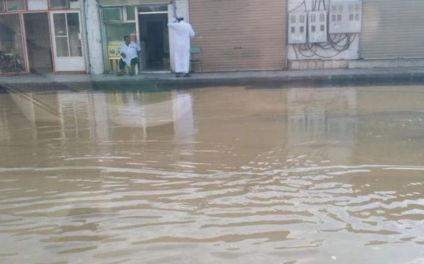 شوارع محافظة الليث تغرق 