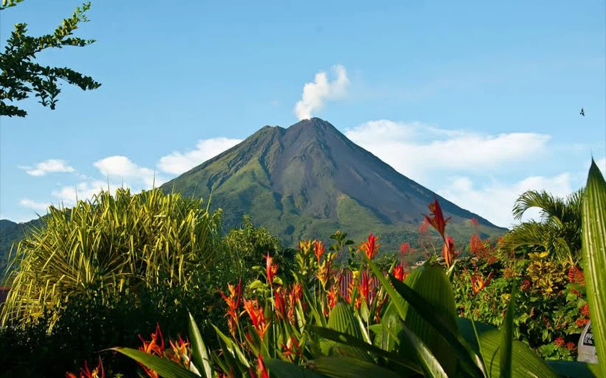 أفضل 10 أماكن للزيارة في كوستاريكا