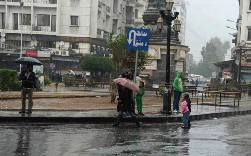 بالصور : أمطار غزيرة تعرّضت لها العاصمة دمشق يوم الاثنين ! 