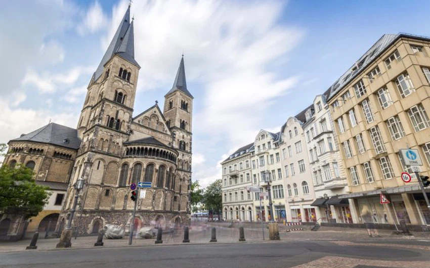 Pictures .. the German city of Bonn, you should visit it