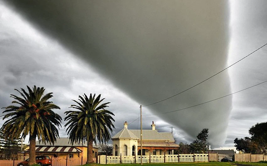 صور مُذهلة للظواهر المناخية في أستراليا !