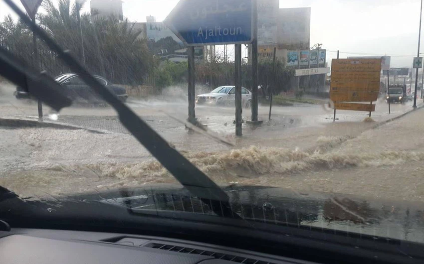 الصور منقولة من صفحة Lebanon Weather Forecast  على موقع الفيسبوك