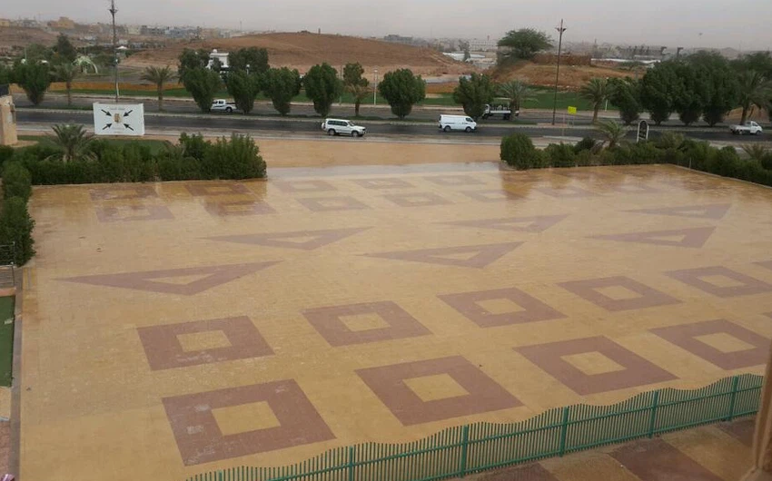 تساقطت الأمطار الخفيفة مع ساعات صباح الأربعاء على شمال منطقة الرياض إدارياً 