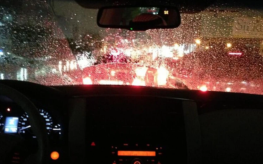 أمطار الرياض – مع الشكر لكافة المغردين على تويتر من تحت الأمطار