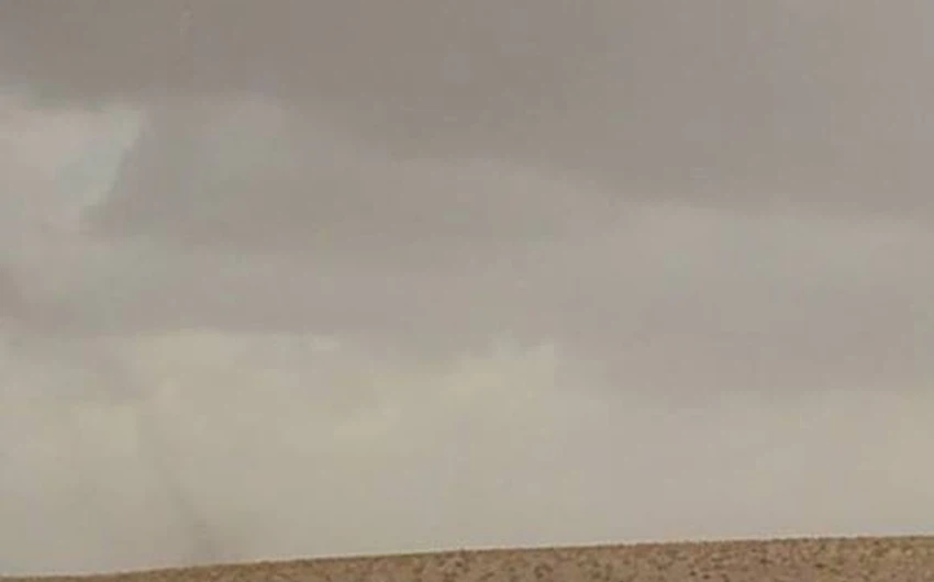 مشاهد "حصرية" لتشكُل إعصار قمعي نادر في محافظة معان