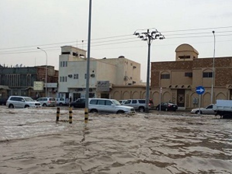 أمطار الخير تروي منطقة تبوك صور طقس العرب