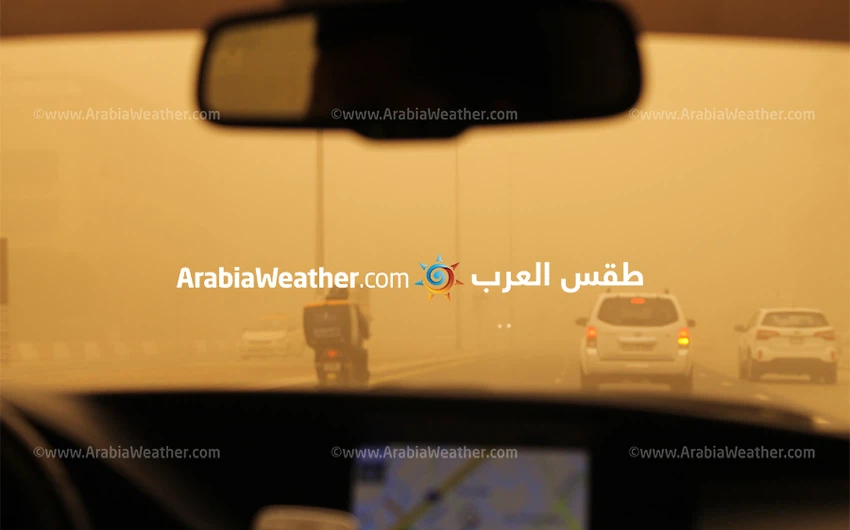 غبار السعودية يُسيطر على أجواء الإمارات 