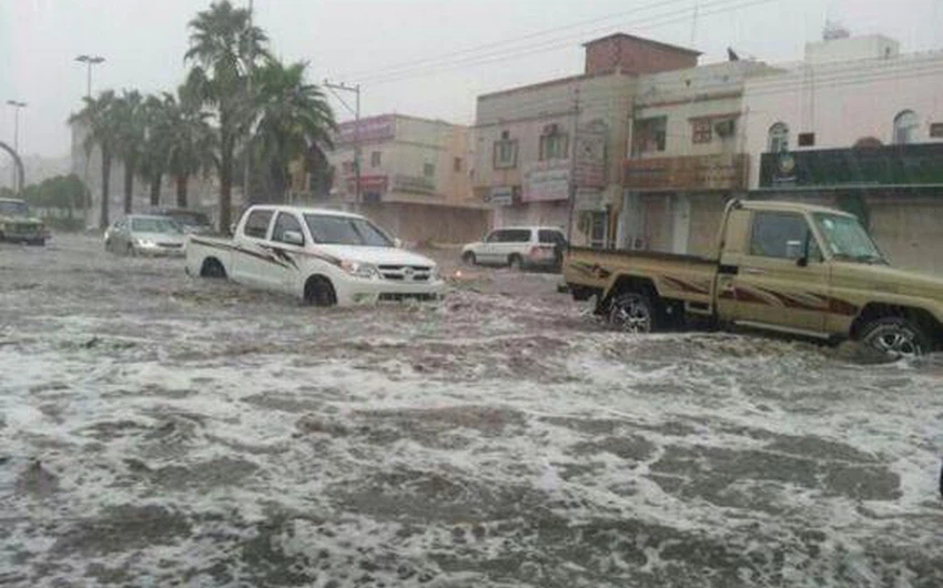 صور كارثية من أمطار املج عصر الجمعة 