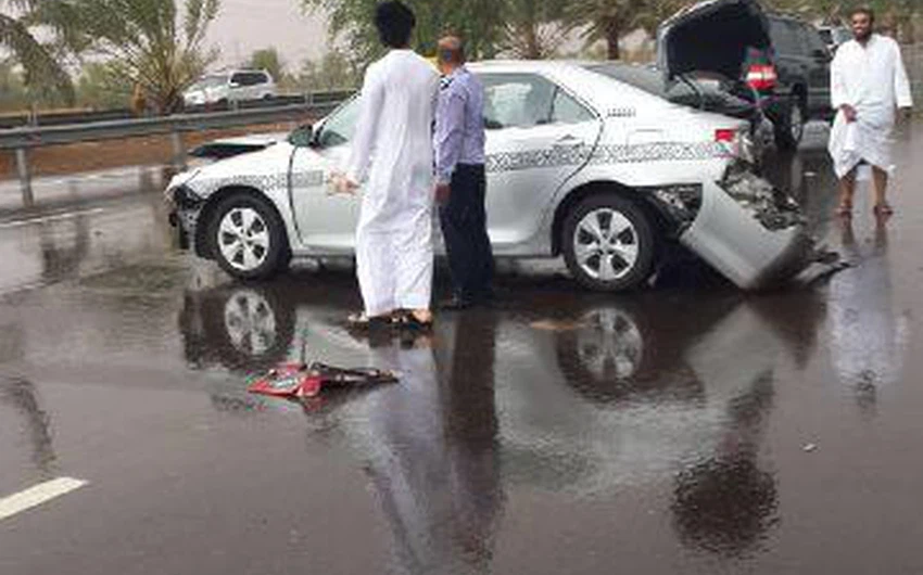 حوادث مرورية بطريق دبي- العين