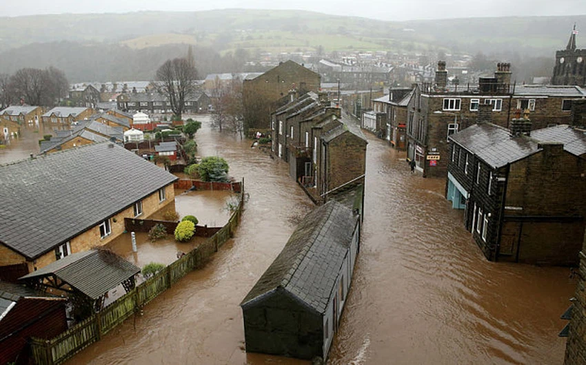 الفيضانات تجتاح شمال إنجلترا