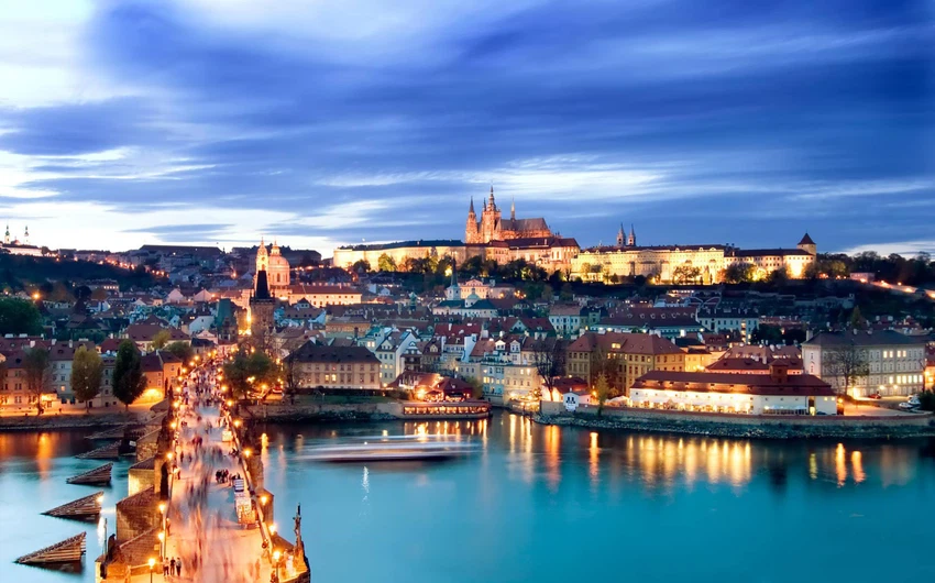 Learn about the 25 most beautiful tourist cities in the world for the year 2014