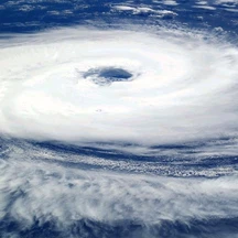 Comment appelle-t-on les cyclones de l’océan Indien ?