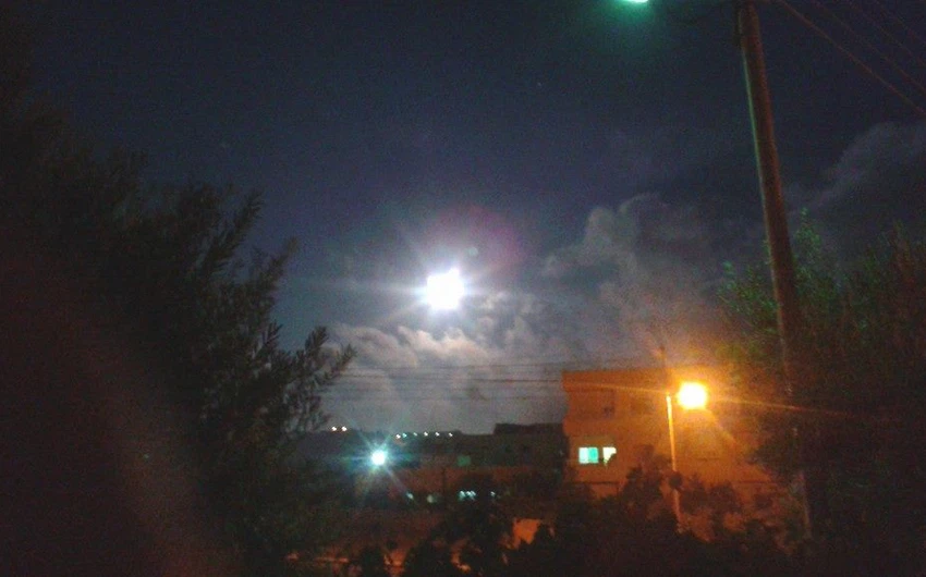 صورة للقمر أرسلها طارق عوض
