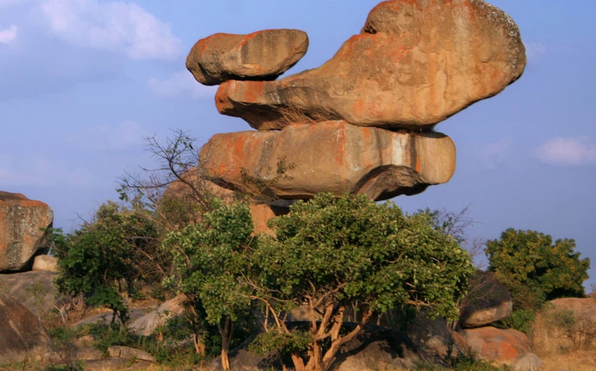 Names For Famous Rocks In pictures: Learn about the 10 most famous and most beautiful rocks in ...