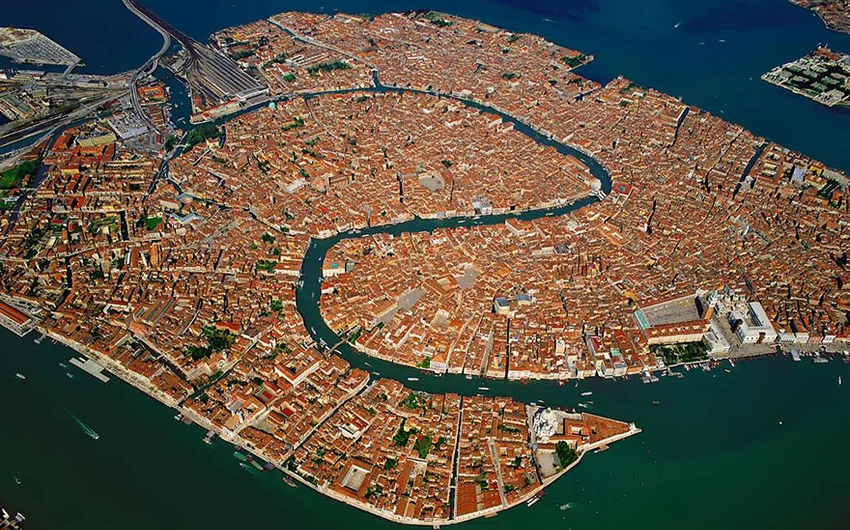 مدينة البندقية في إيطاليا