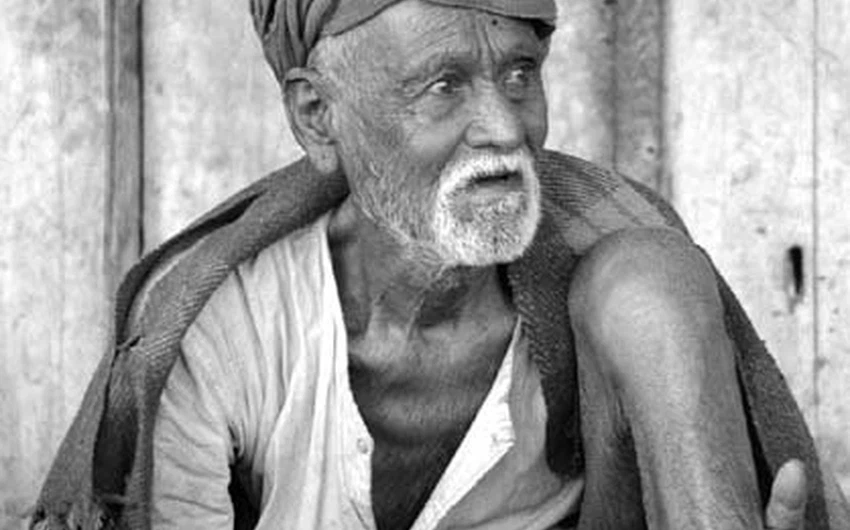 رجل عمره 100 عام من سكان القدس