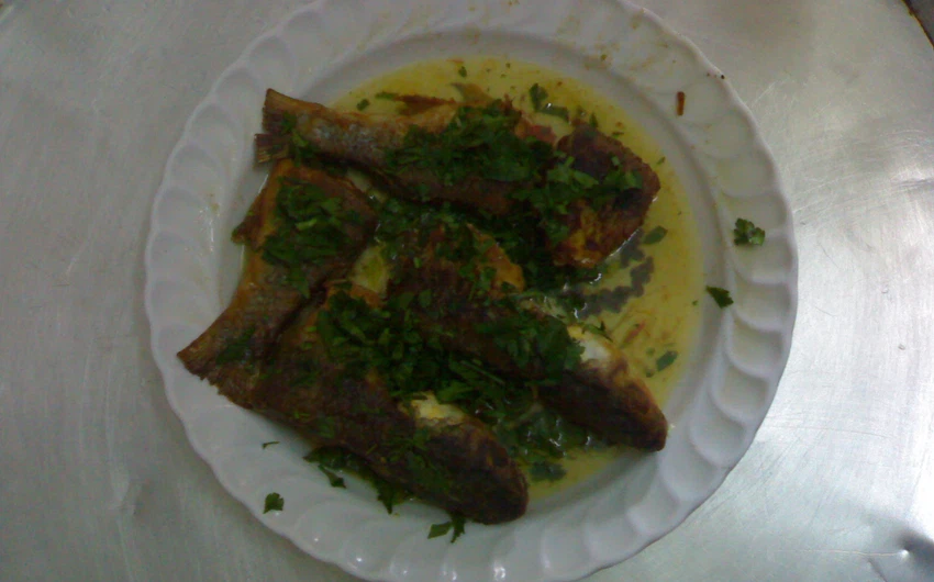 الفسيخ الأكلة المفضلة لدى غالبية الفلسطينيين 