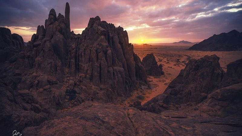 مكشات | جبال نايلات الشامخة غرب حائل حيث الجلسة الهادئة وجمال الطبيعة مكشات | جبال نايلات الشامخة غرب حائل حيث الجلسة الهادئة وجمال الطبيعة