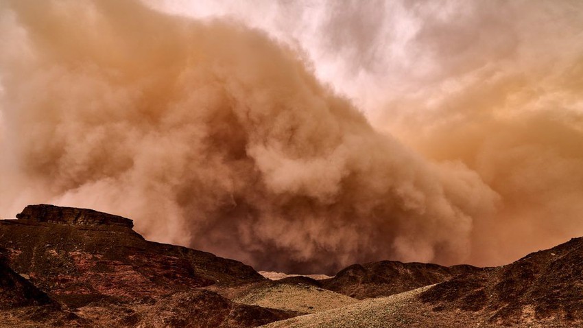 تنبيه هام | الرياض والشرقية تحت الغبار والغبار الكثيف خلال الساعات القادمة