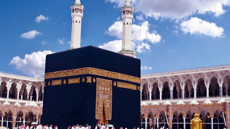 حجاج بيت الله الحرام يؤدون طواف الإفاضة في أجواء إيمانية | عرب تايم حجاج بيت الله الحرام يؤدون طواف الإفاضة في أجواء إيمانية | عرب تايم