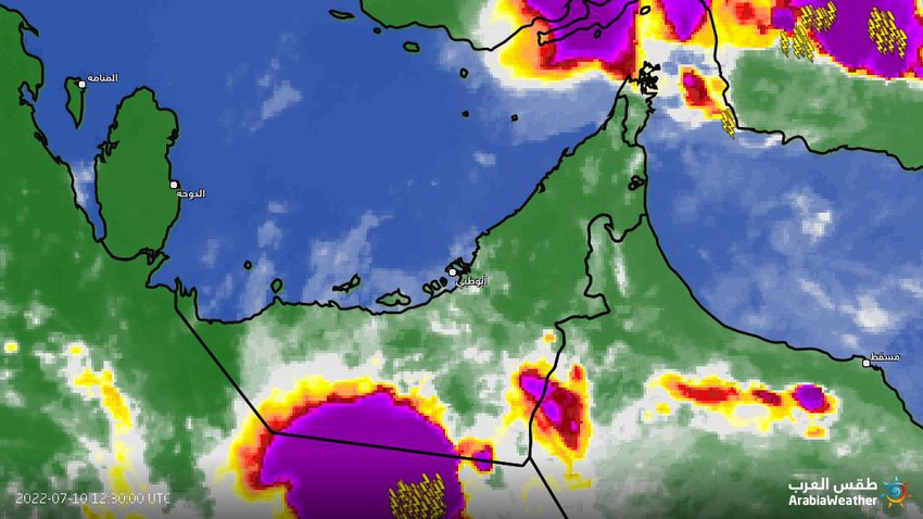 الإمارات - تحديث الساعة 5:00 عصراً | تكون لسُحب محلية ماطرة فوق بعض المناطق 