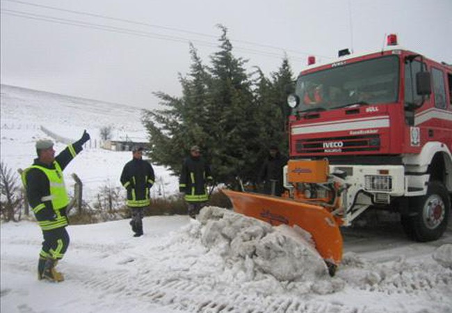هام أرقام الطوارئ في المملكة الأردنية الهاشمية طقس العرب
