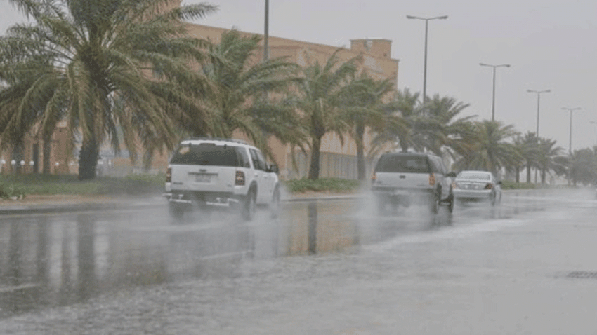 قطر والبحرين | انخفاض واضح على درجات الحرارة وزخات رعدية من الأمطار نهاية الأسبوع