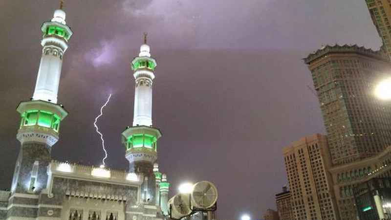 فرصة الأمطار الرعدية تصل إلى ذروتها السبت في مكة المكرمة فرصة الأمطار الرعدية تصل إلى ذروتها السبت في مكة المكرمة