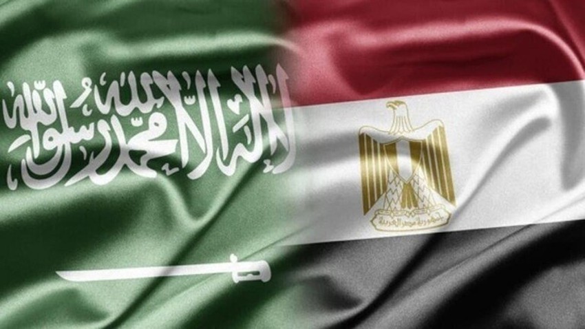 مصر تضع شروطا صارمة على الراغبين في دخول السعودية لأداء العمرة