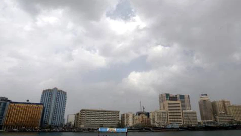 الأربعاء.. أجواء دافئة وفرصة لزخات من الأمطار شمالاً خلال ساعات الليل الأربعاء.. أجواء دافئة وفرصة لزخات من الأمطار شمالاً خلال ساعات الليل