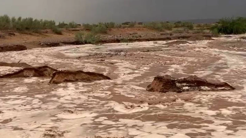 مديرية الدفاع المدني تهيب بالمواطنين الابتعاد عن جوانب الأودية وأماكن تشكل السيول | عرب تايم مديرية الدفاع المدني تهيب بالمواطنين الابتعاد عن جوانب الأودية وأماكن تشكل السيول | عرب تايم
