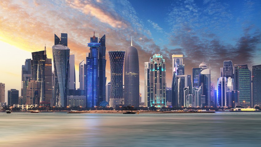 قطر و البحرين : غبار عالق في الأجواء و طقس حار مع ظهور غيوم مُتفرقة يوم الخميس