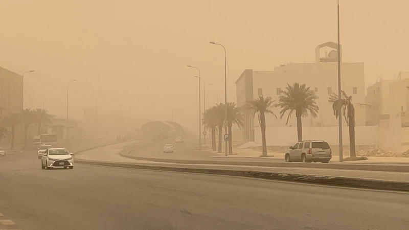 Saudi Arabia: Active winds and dust raised in several areas, and ...
