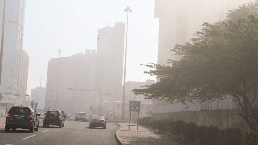 الكويت: انخفاض على الحرارة و ارتفاع نسب الرطوبة في الأجواء مع احتمالية تشكل الضباب في بعض المناطق خلال الأيام القادمة
