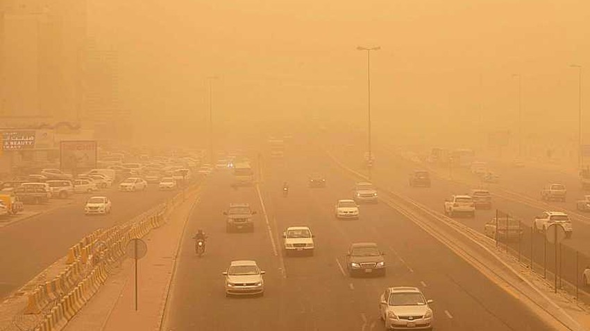 Arab Weather issues a number of alerts.. Dusty and dry weather in Kuwait and low horizontal visibility in some areas in the coming days