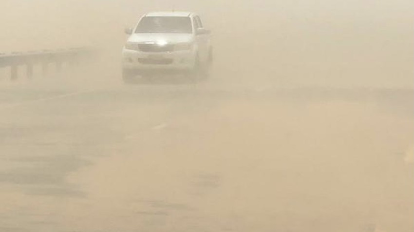 Sultanate of Oman | Scattered rain is expected in some areas, and dust continues to rise in desert areas on Monday