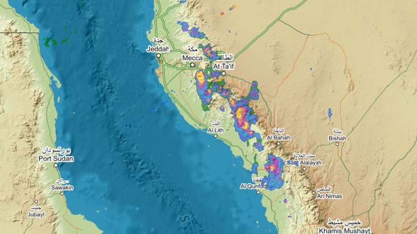 السعودية - تحديث 5:00م: سحب رعدية غزيرة جنوب مكة المكرمة 