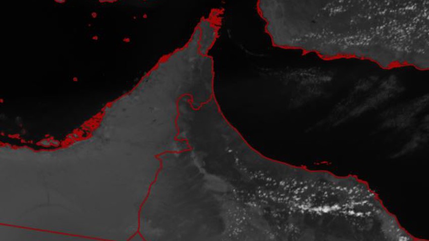 Sultanat d&#39;Oman : Des images satellites surveillent le début de la formation de cumulus sur certaines parties des monts Hajar, et des orages sont attendus plus tard.
