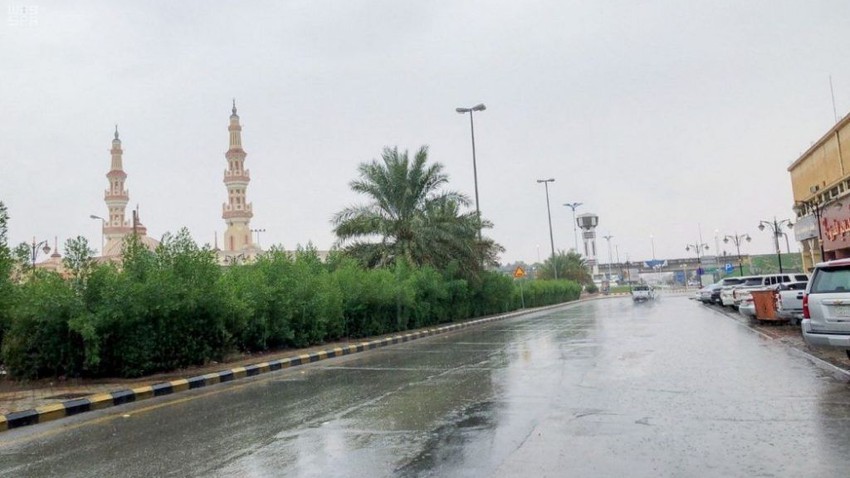 السعودية: أجواء حارة نسبياً نهاراً في أغلب المناطق و فرص الأمطار واردة في بعض المناطق خلال عطلة نهاية الأسبوع