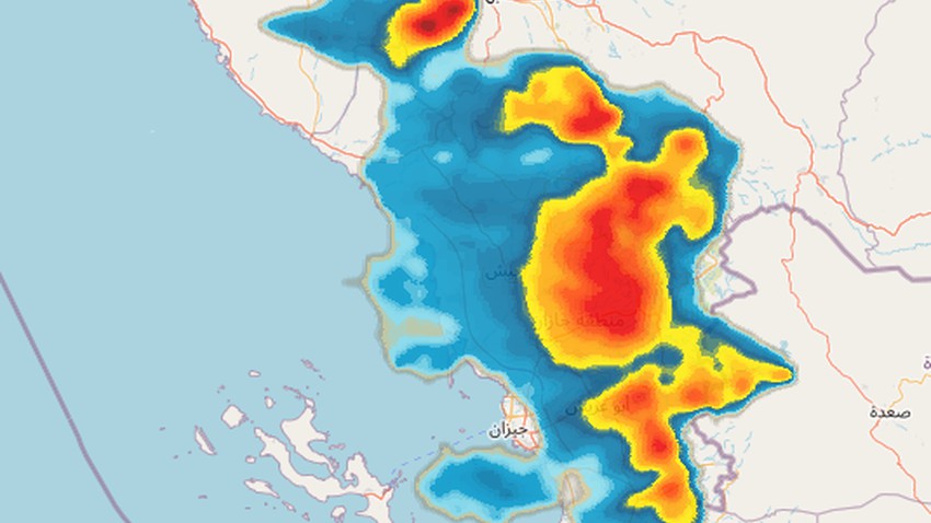 Jizan 3:30 pm | Strong thunderstorms and heavy rains are now affecting Jizan, warning of high risks of torrential rains