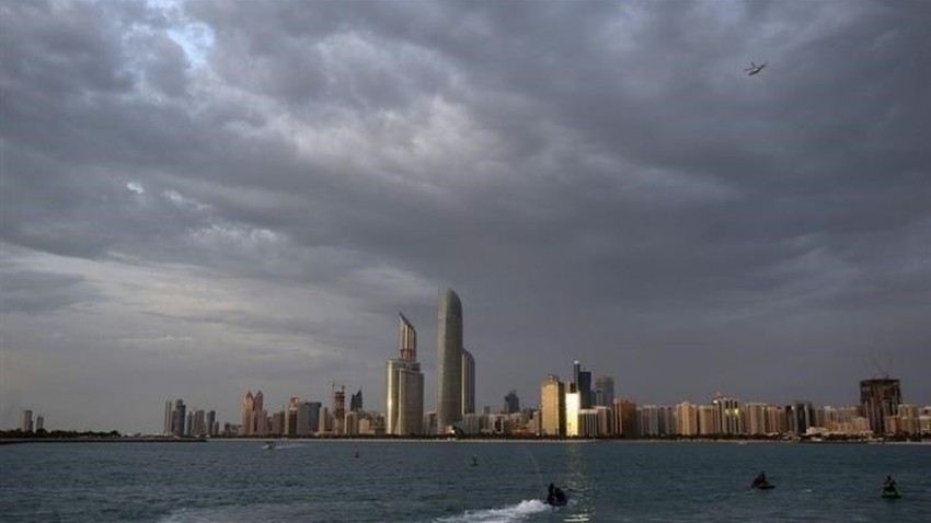 الإمارات - المركز الوطني للأرصاد | صدور تفاصيل آخر تطورات الطقس للأربعة أيام القادمة