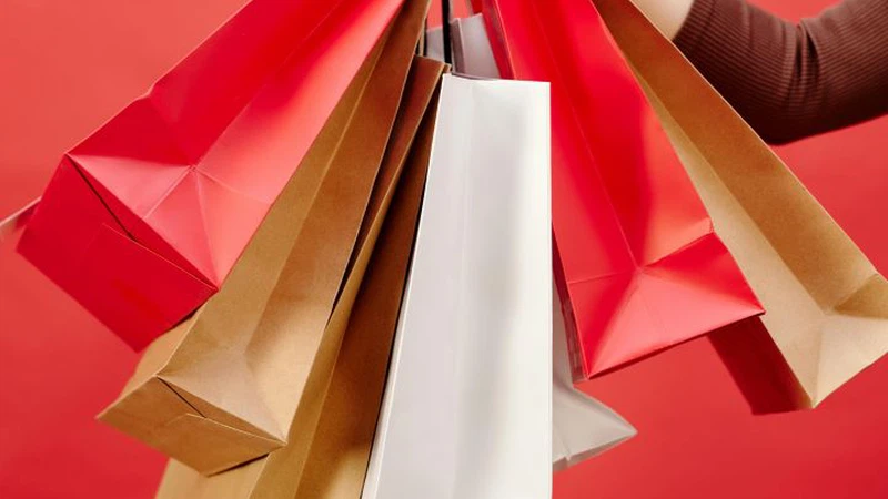 Top 10 shopping destinations in the world Top 10 shopping destinations in the world