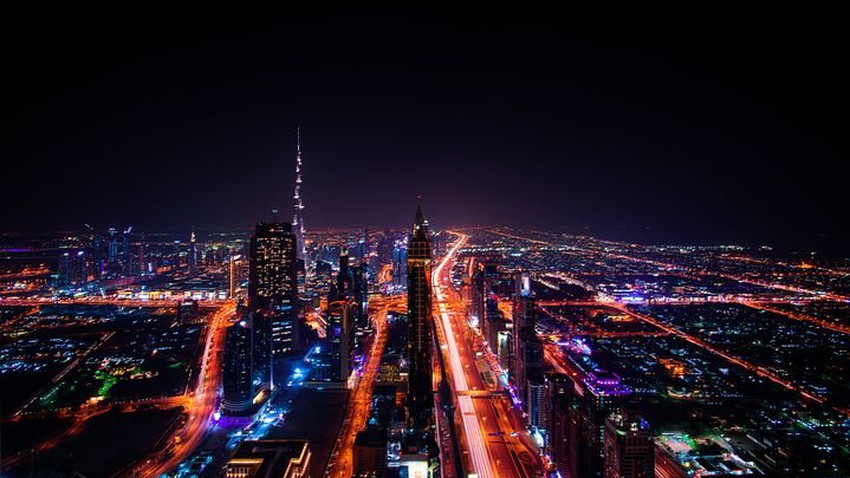 الإمارات - المركز الوطني | ارتفاع على درجات الحرارة الأيام القادمة مع استمرار الليالي الرطبة