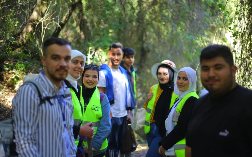 مبادرة " سياحتنا بهمتنا " تنظم مسيرا بيئيا سياحيا في غابة برقش بلواء الكورة في إربد