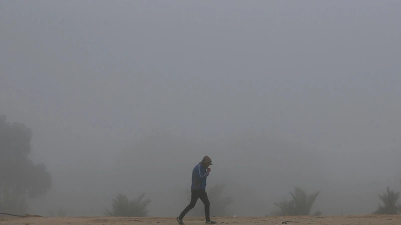 غزة: العيد الرابع تحت النار والحصار.. والضباب يُخيّم على القطاع الليالي القادمة | عرب تايم غزة: العيد الرابع تحت النار والحصار.. والضباب يُخيّم على القطاع الليالي القادمة | عرب تايم