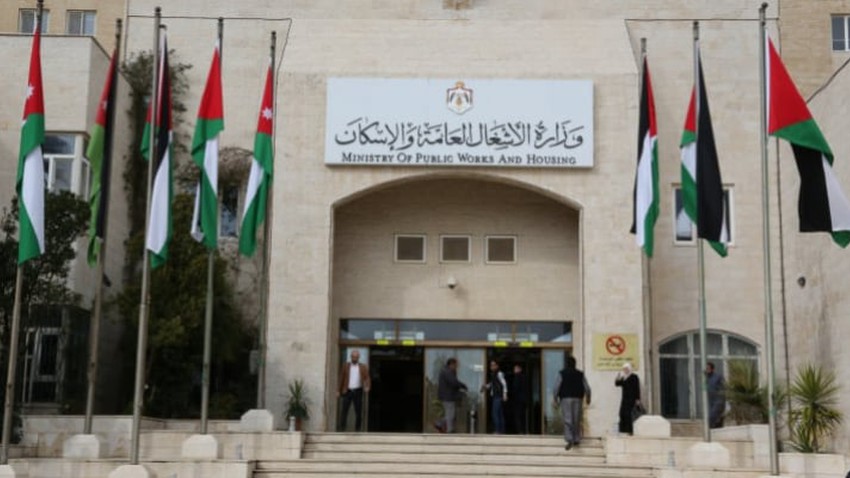 الأردن | وزارة الأشغال تُعلن العمل ضمن خُطة الطوارئ المُتوسطة اليوم بسبب حالة عدم الاستقرار الجوي المُتوقعة